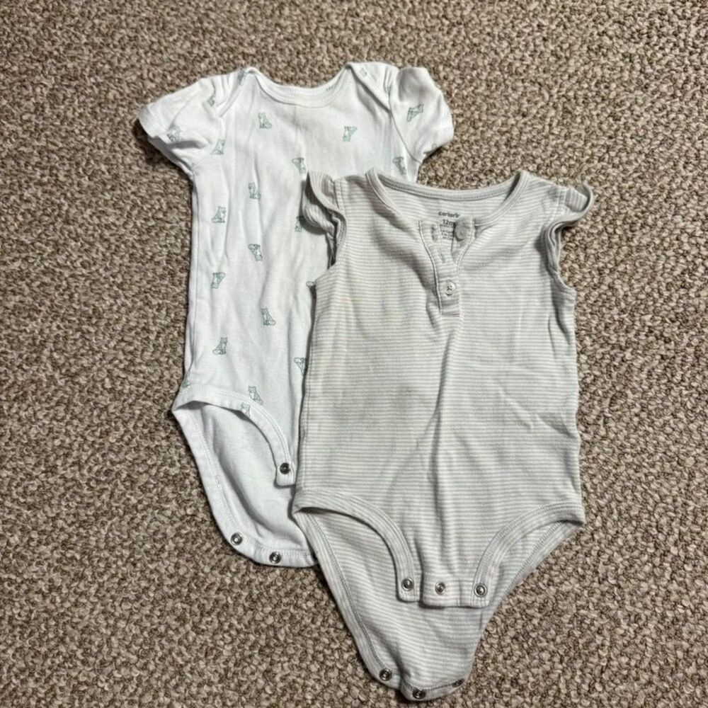 Bundle of 2 Carter's Unisex Baby Bodysuits Fox Print Striped Henley 12 Months